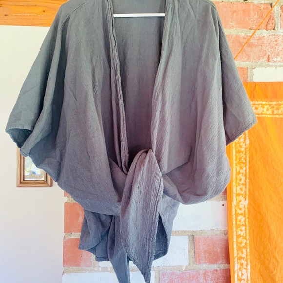 DUNES Sweaters - Blueish Gray Wrap Throw Shrug DUNES Santa Barbara